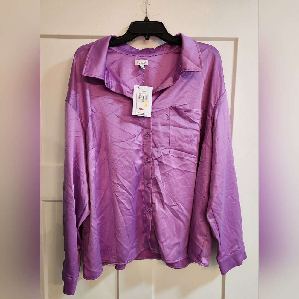 Love, Fire button up long sleeve blouse.  Size 2X. Nwt